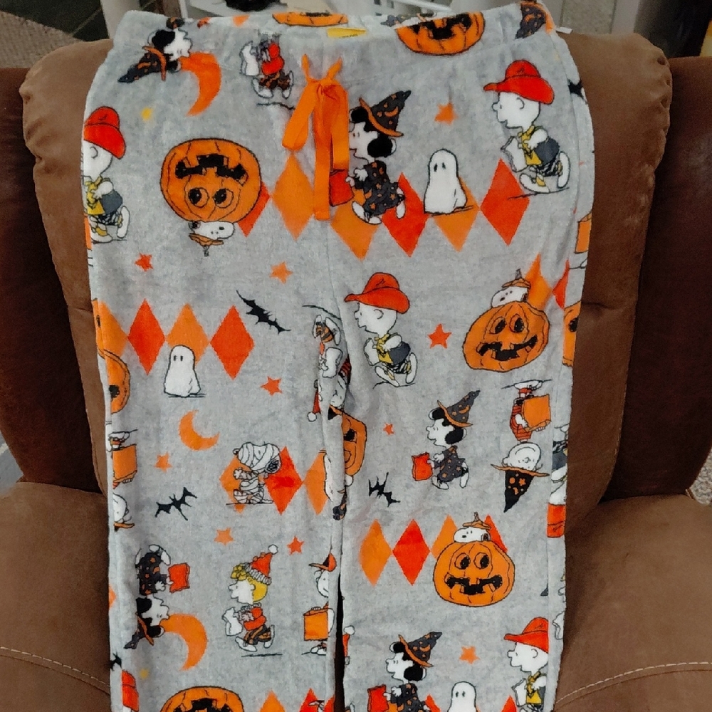 Halloween Themed Womens Pajama pants.